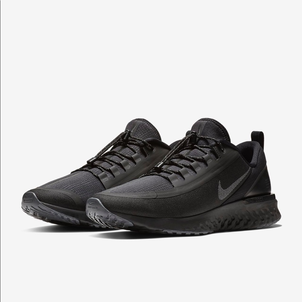 Nike odyssey Water-Repellent - almost NEW+BOX